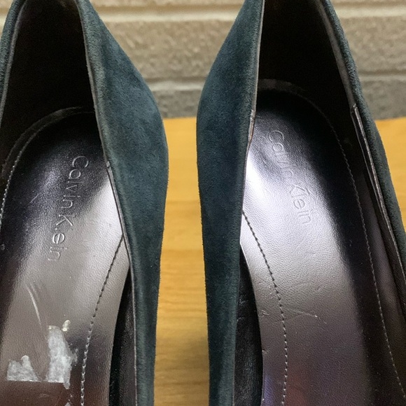 Calvin Klein Elita Suede Dressy Stacked Triangular Heels Size 8M VGUC - Picture 5 of 12